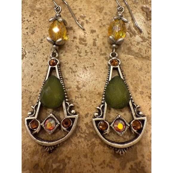 Elegant Vintage Sterling Crystal & Pearl Cluster Earrings Set With Vintage Green - Picture 5 of 5